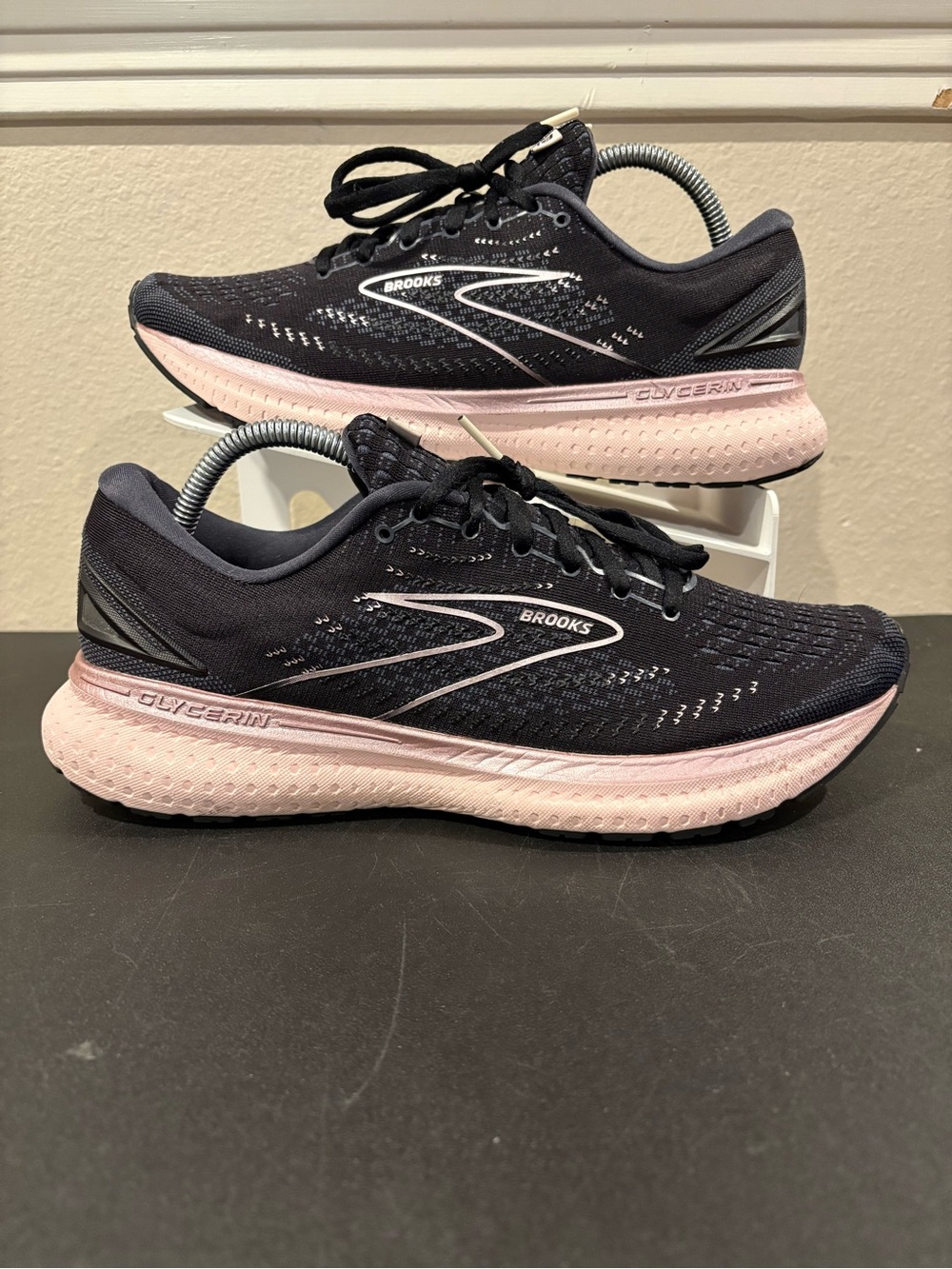 Brooks Women Glycerin 19 1203431D074 Black Pink Running Shoes Sneaker 11 Wide